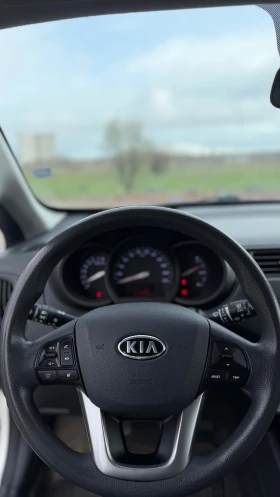 Kia Rio Kia Rio 1.2 бензин   Реални км! Проверим по VIN!, снимка 9