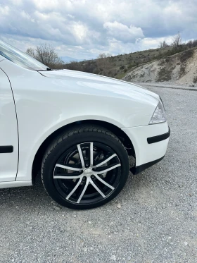 Skoda Octavia 2.0 TDI DSG, снимка 13