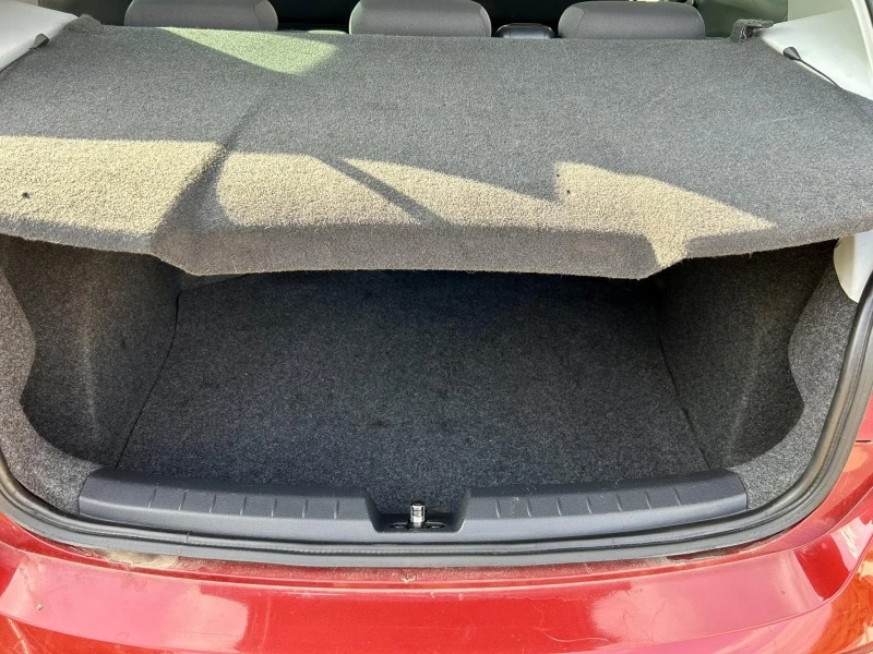 Seat Ibiza 1.2i 125000км., снимка 14 - Автомобили и джипове - 52696152