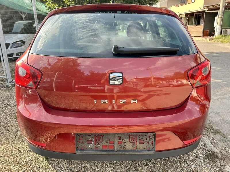 Seat Ibiza 1.2i 125000км., снимка 6 - Автомобили и джипове - 52696152