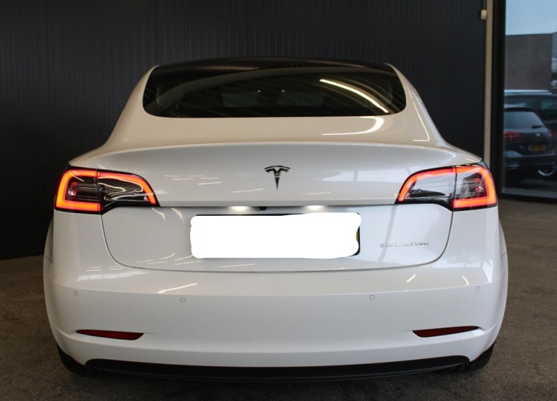 Tesla Model 3 Long Range, 4x4, Европейска, снимка 6 - Автомобили и джипове - 44623733