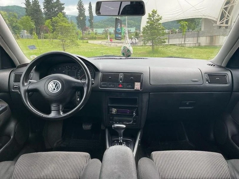 VW Golf * Автоматик* , снимка 5 - Автомобили и джипове - 46937814