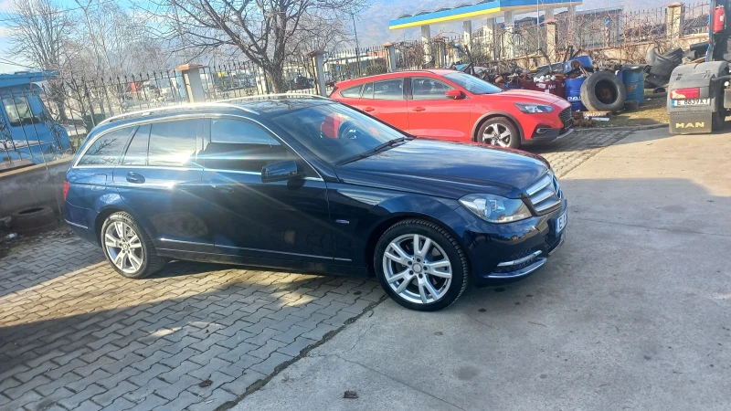 Mercedes-Benz C 350 Avantgarde ТОП СЪСТОЯНИЕ , снимка 6 - Автомобили и джипове - 49187637