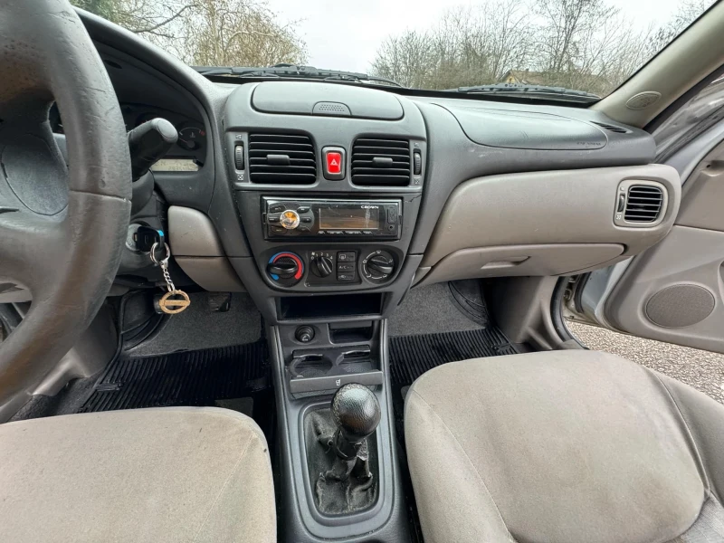 Nissan Almera N16, снимка 5 - Автомобили и джипове - 48878870