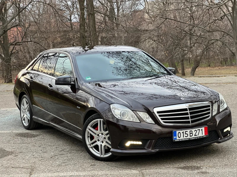 Mercedes-Benz E 350 AMG FULL SERVICE , снимка 3 - Автомобили и джипове - 49143197