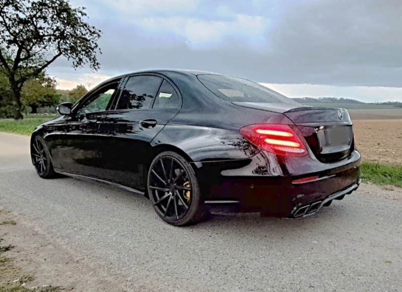 Mercedes-Benz E 350 Очакван Внос  E350d AMG Line* MULTIBEAM, снимка 4 - Автомобили и джипове - 51735323