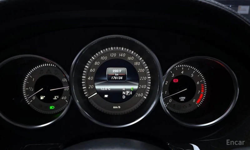 Mercedes-Benz 350, снимка 8 - Автомобили и джипове - 52722672