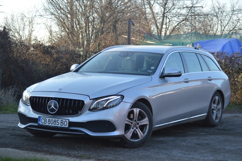 Mercedes-Benz E 200, снимка 3 - Автомобили и джипове - 52860265