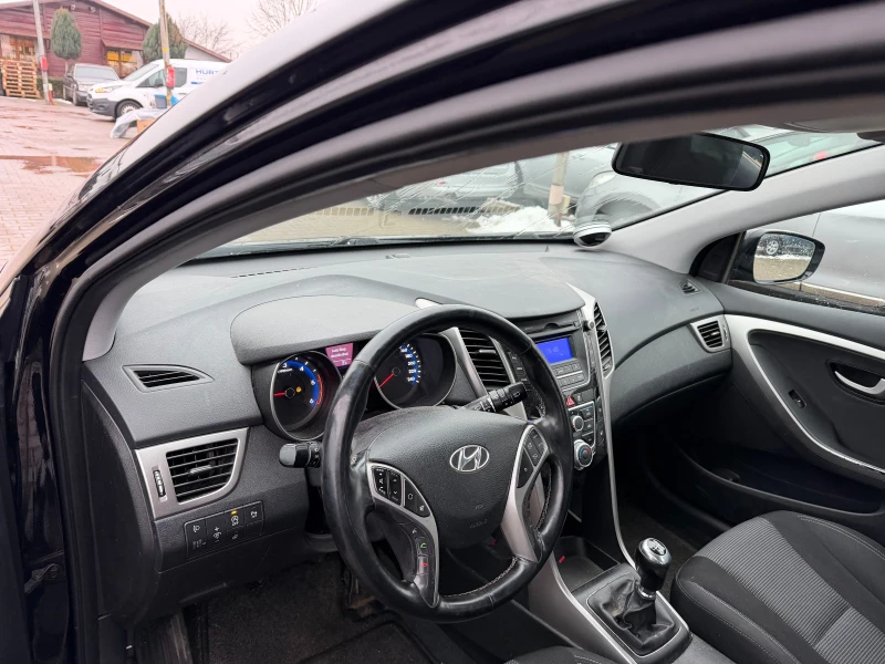 Hyundai I30 1.6CRDI EURO 5, снимка 11 - Автомобили и джипове - 53203736
