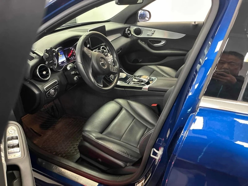 Mercedes-Benz C 300 CARFAX, снимка 5 - Автомобили и джипове - 53293046