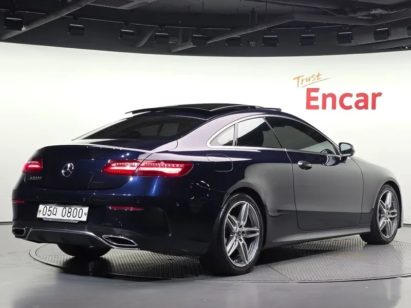 Mercedes-Benz E 220 d Coupe AMG/ HEAD UP/ PANO/ �������/ DIGI/ ������ | Mobile.bg � ����������� 2