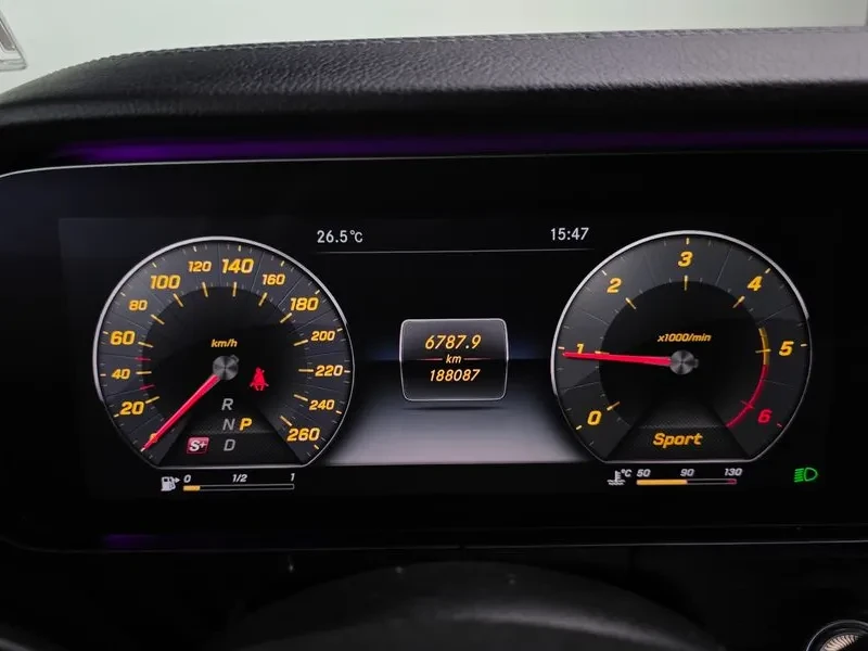 Mercedes-Benz E 220 d Coupe AMG/ HEAD UP/ PANO/ �������/ DIGI/ ������ | Mobile.bg � ����������� 8