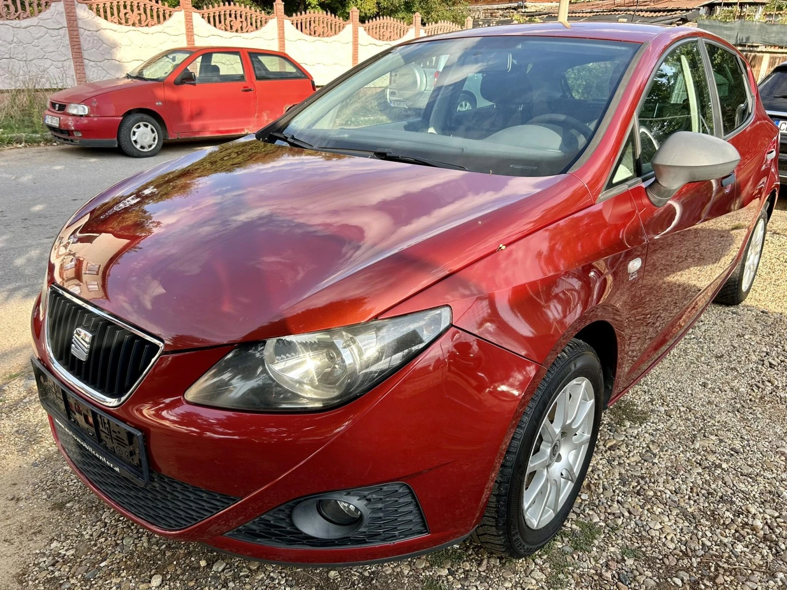 Seat Ibiza 1.2i 125000км., снимка 1