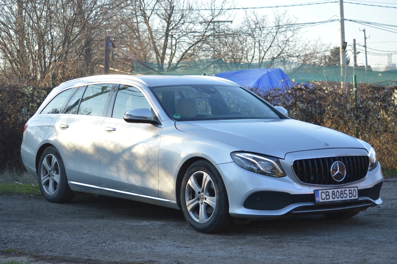 Mercedes-Benz E 200, снимка 1