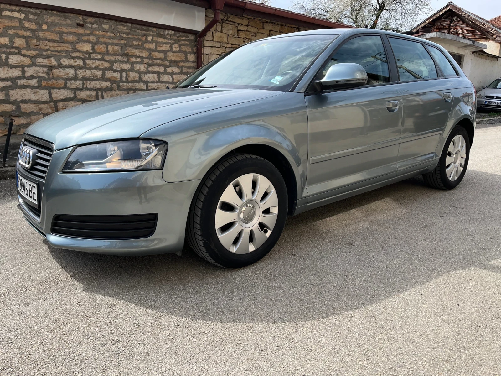Audi A3 1.8 T Sportback 6  | Mobile.bg   1