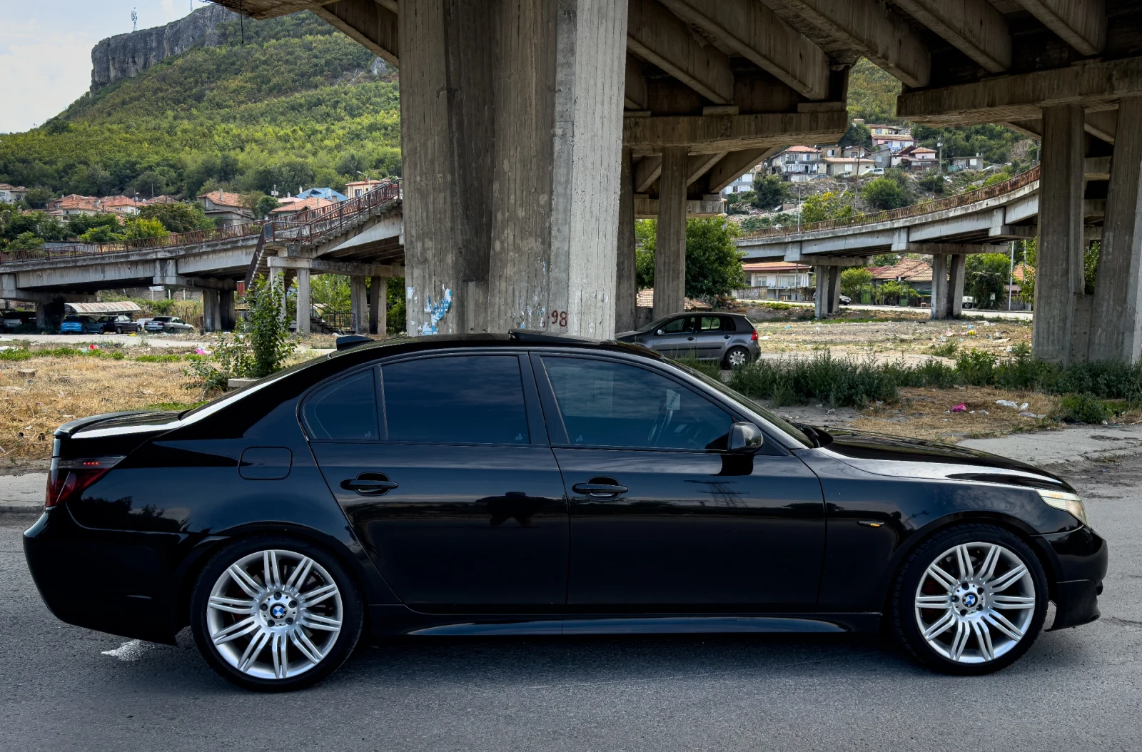 BMW 535 = М-ПАКЕТ= 19 Спайдър= Рекаро= НАВИ=  - изображение 6