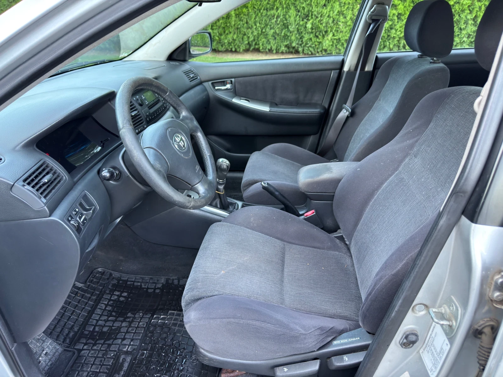 Toyota Corolla 2.0 дизел - изображение 8