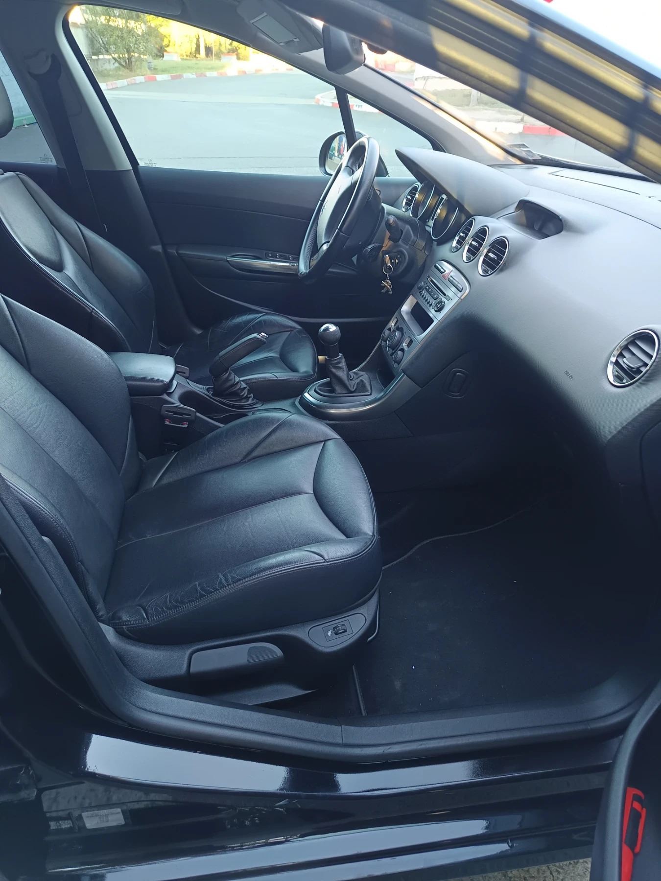 Peugeot 308 Peugeot 308 1, 6 PANORAMA  | Mobile.bg — изображение 4