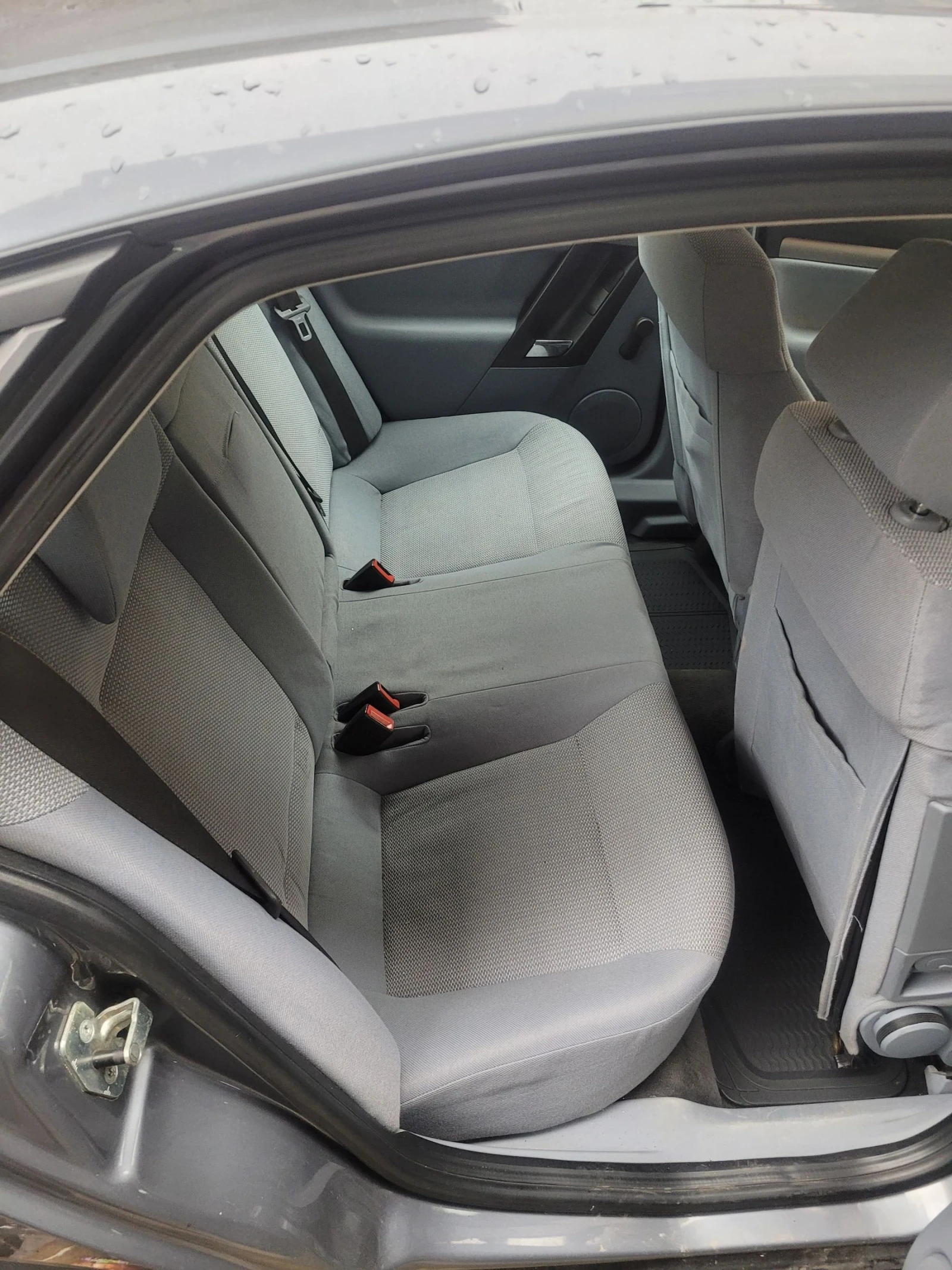 Opel Vectra 2.0DTI - изображение 7