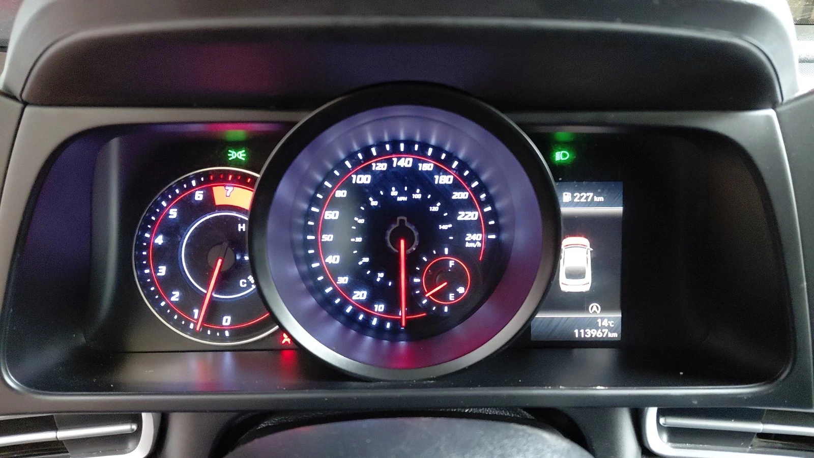 Hyundai Elantra  - изображение 5