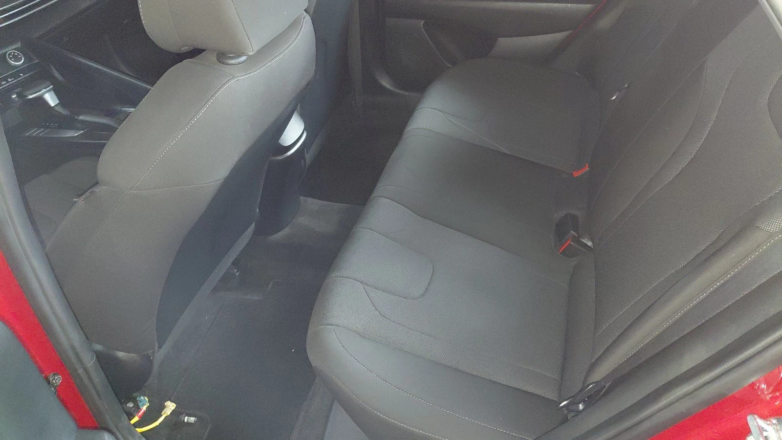 Hyundai Elantra  - изображение 6