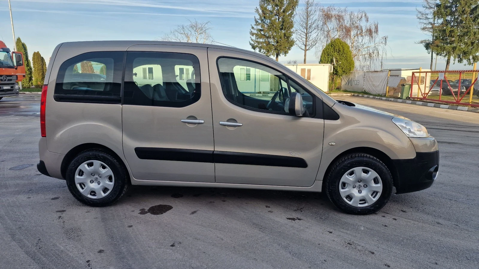 Peugeot Partner 1.6HDI | Mobile.bg   4