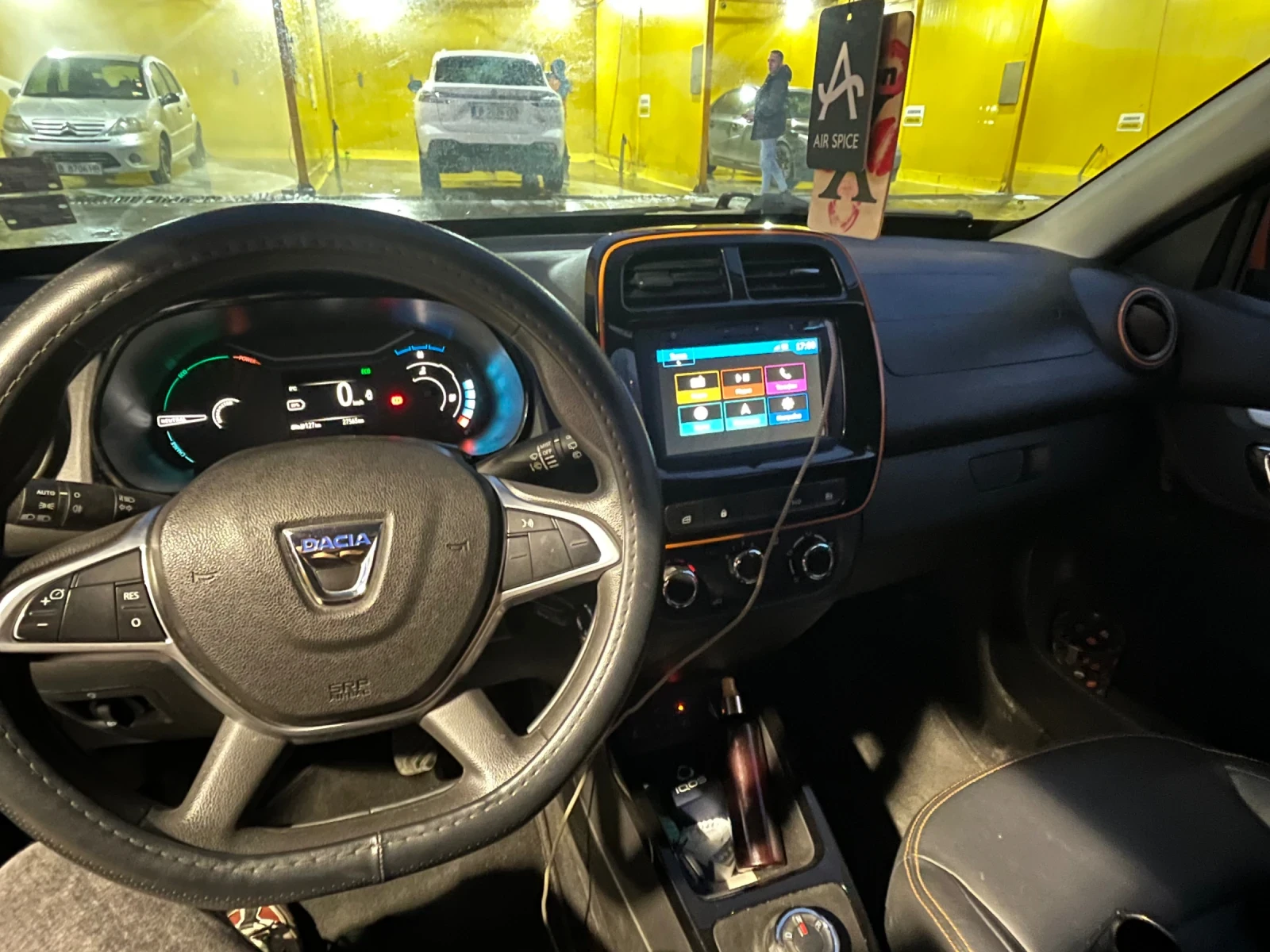 Dacia Spring  - изображение 8