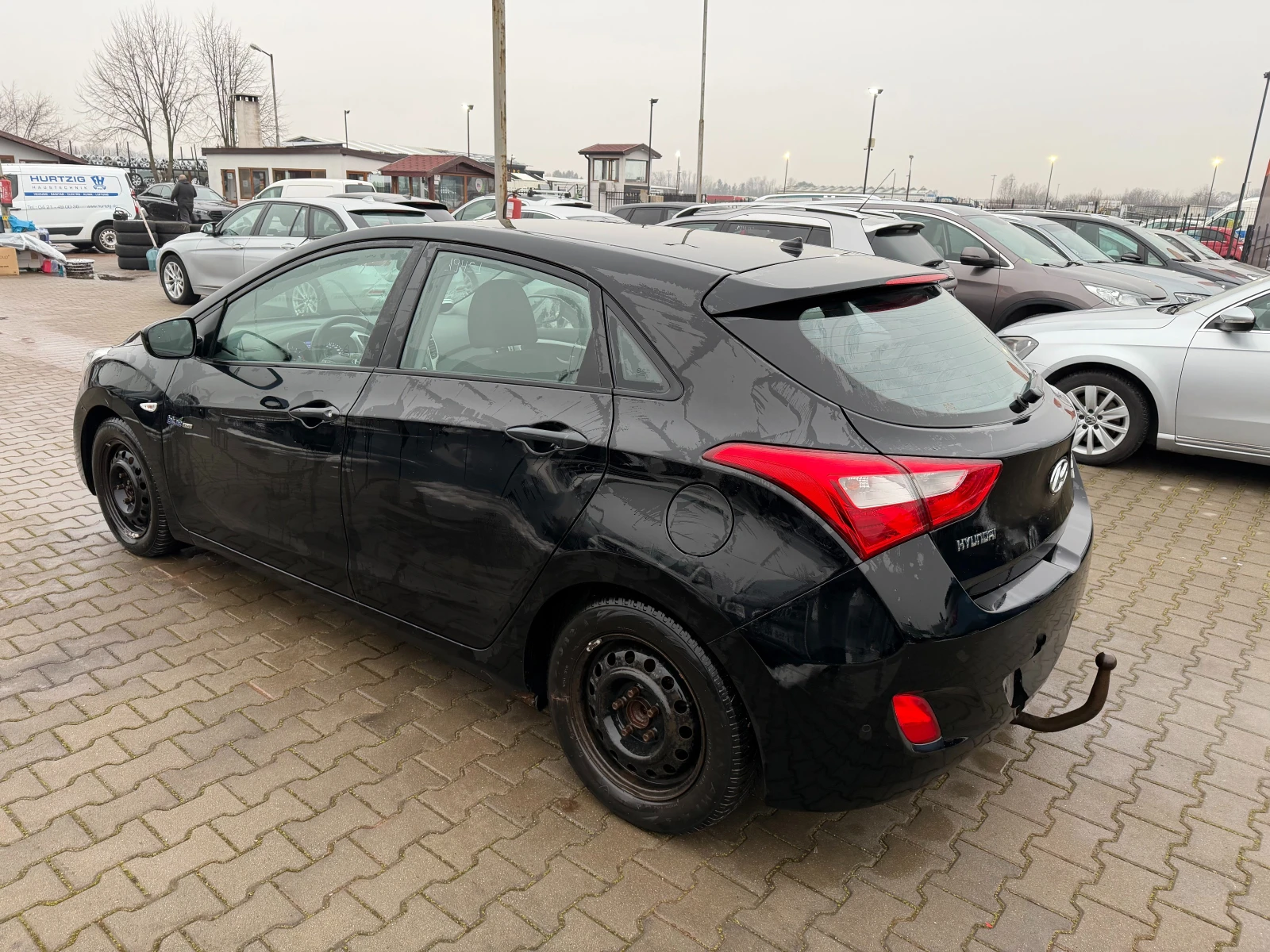 Hyundai I30 1.6CRDI EURO 5 - изображение 8