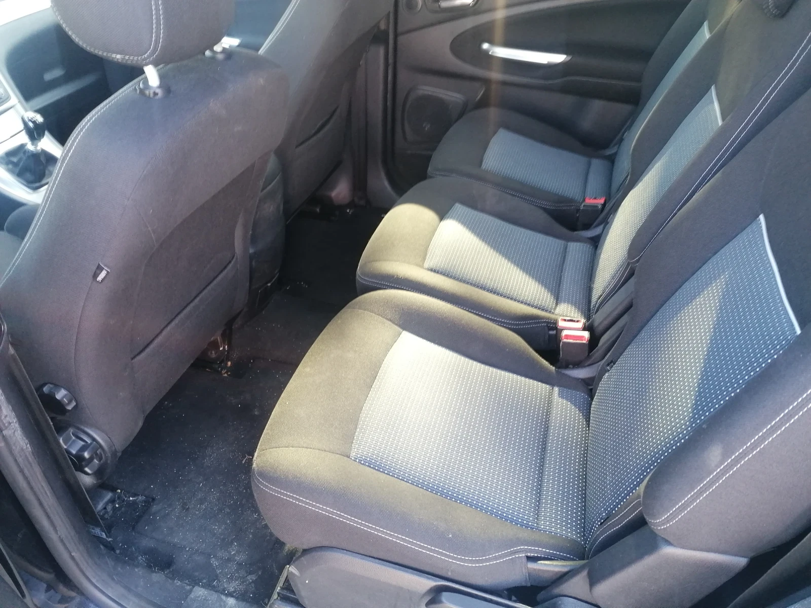 Ford S-Max 1.6 Швейцария , снимка 14 - Автомобили и джипове - 53746804