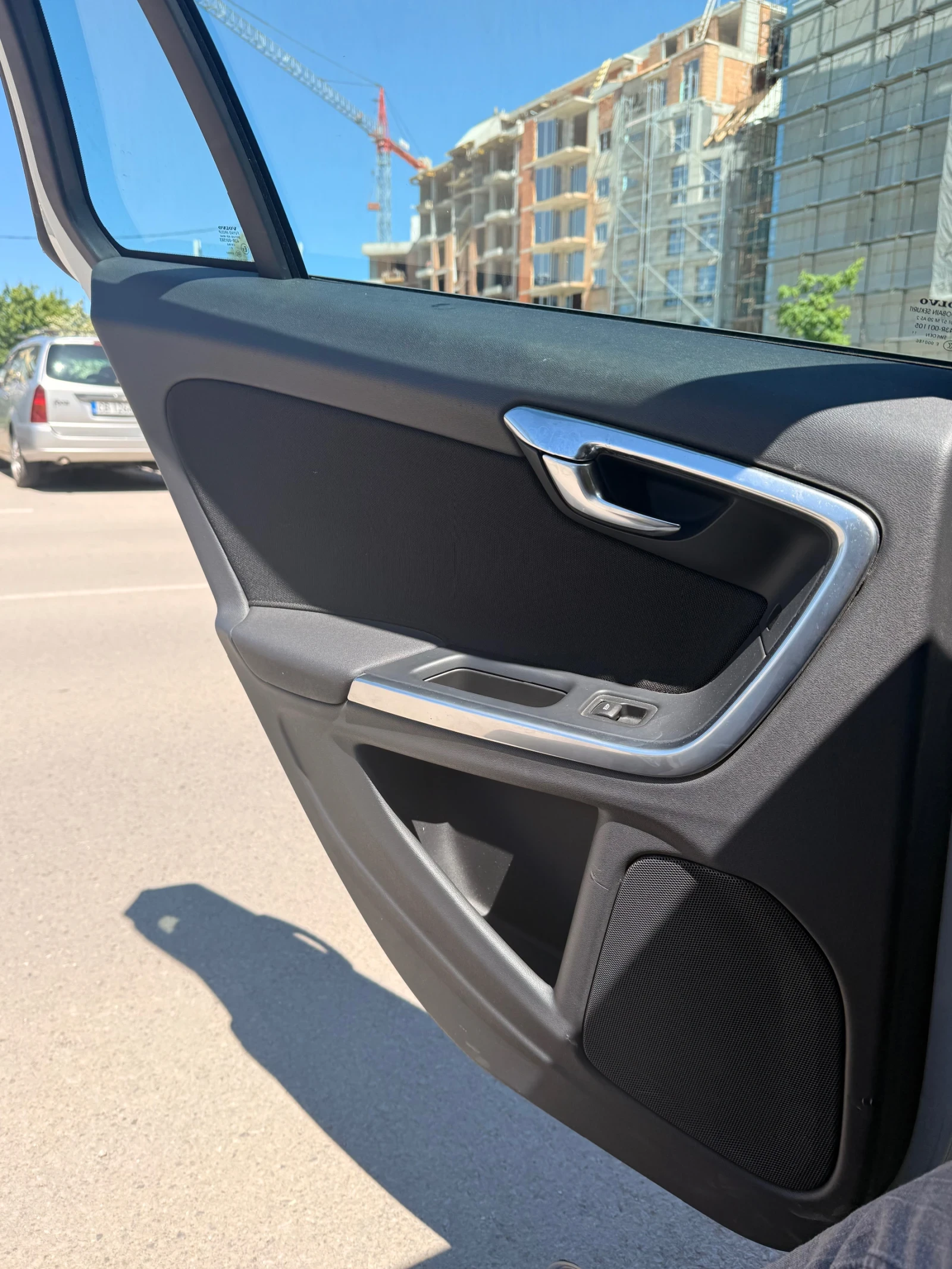 Volvo V60, снимка 9 - Автомобили и джипове - 54552928