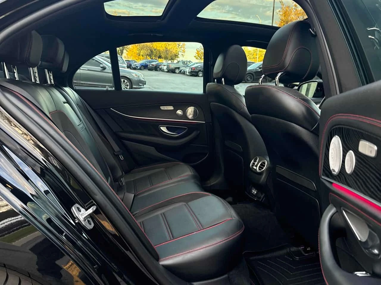 Mercedes-Benz E 53 AMG E 53  CARFAX, снимка 15 - Автомобили и джипове - 54627119