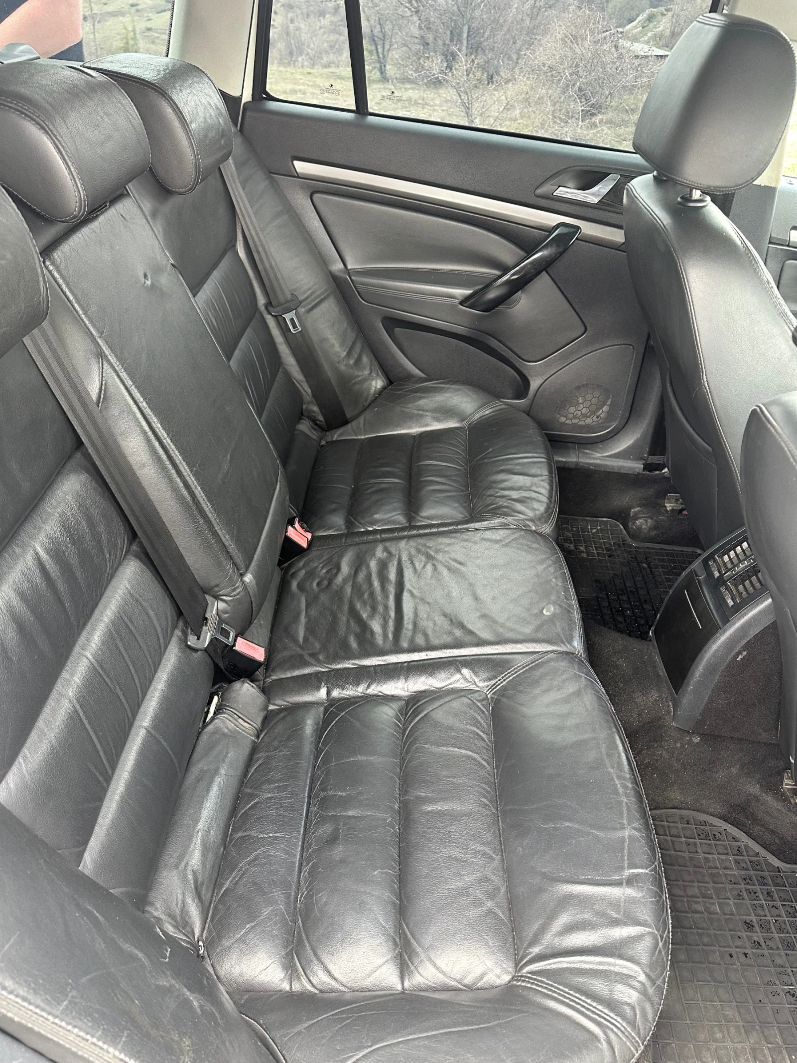 Skoda Octavia 2.0 TDI DSG, снимка 10 - Автомобили и джипове - 54662209