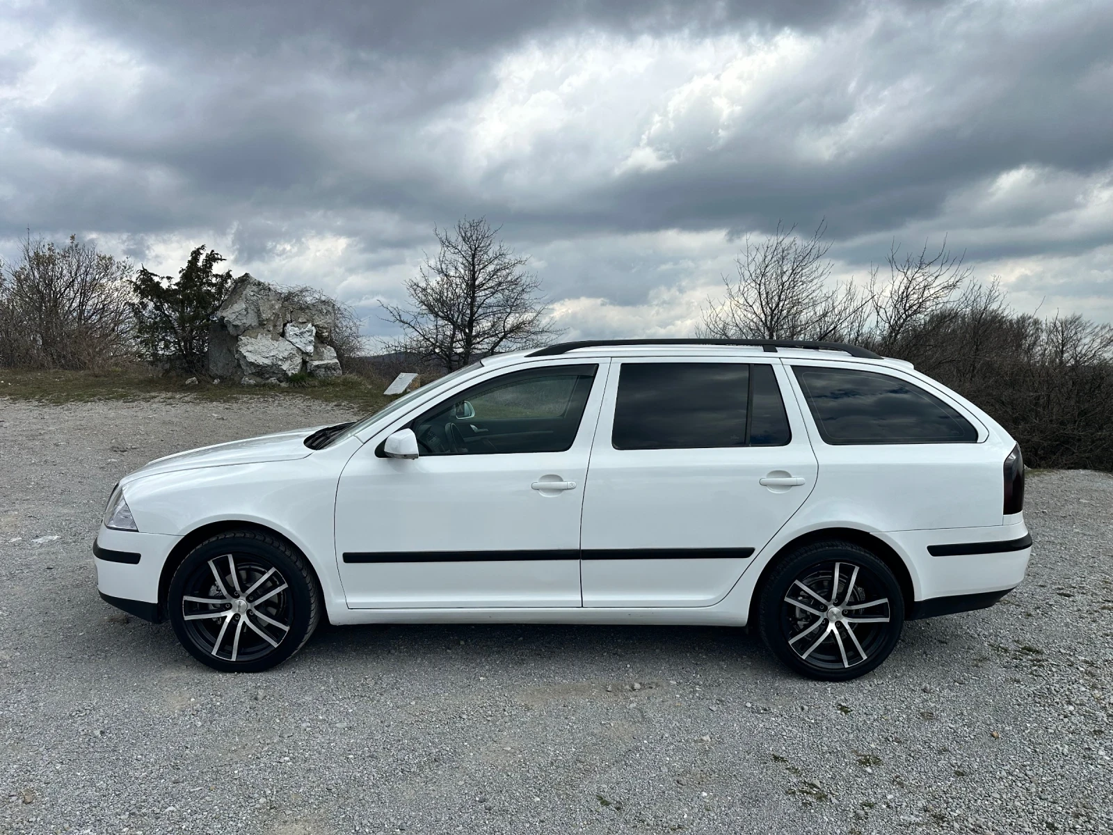 Skoda Octavia 2.0 TDI DSG, снимка 5 - Автомобили и джипове - 54662209