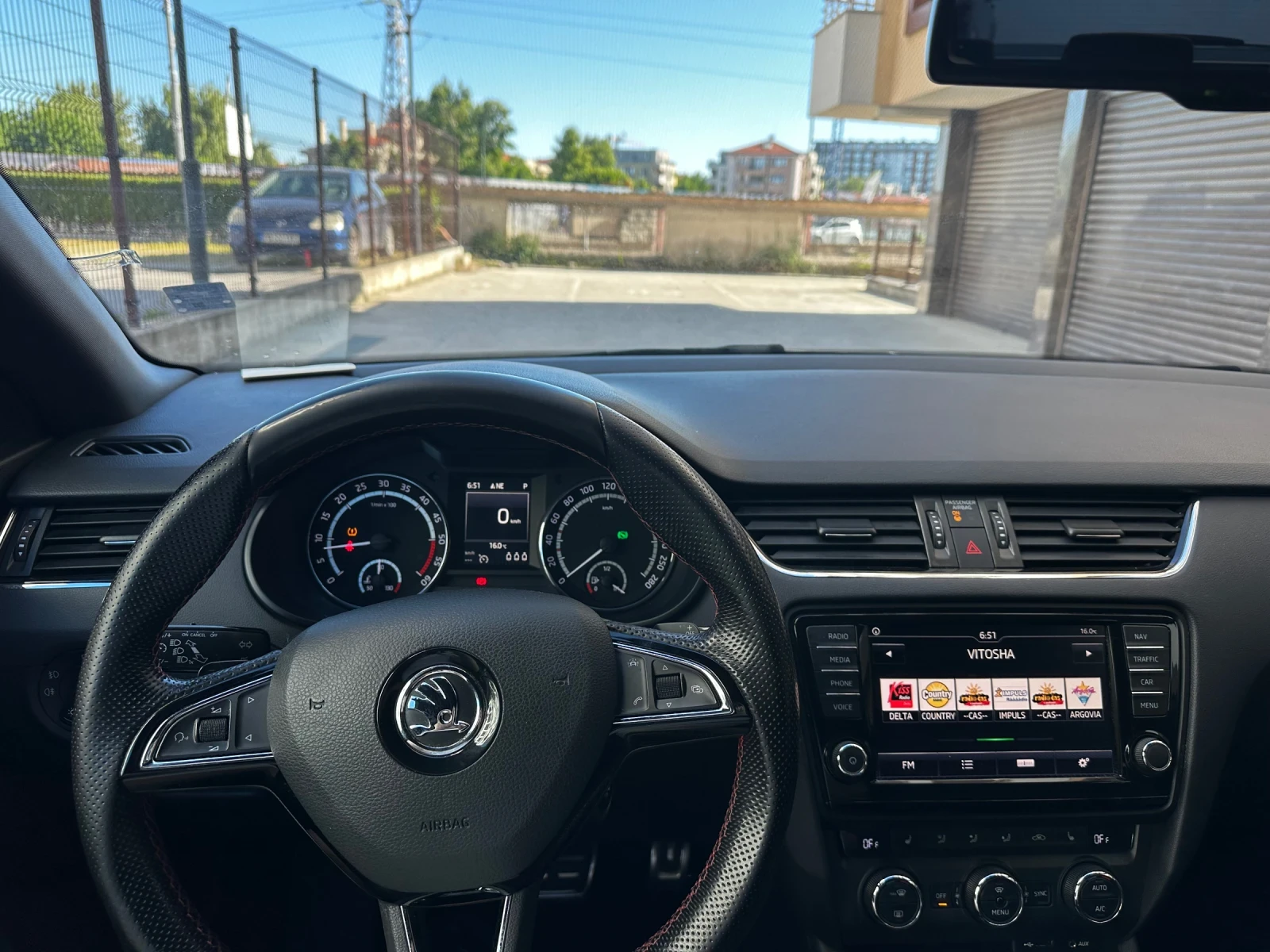 Skoda Octavia vRS 2.0 TDI 184 к.с. DSG, 2016 г., снимка 8 - Автомобили и джипове - 54717407