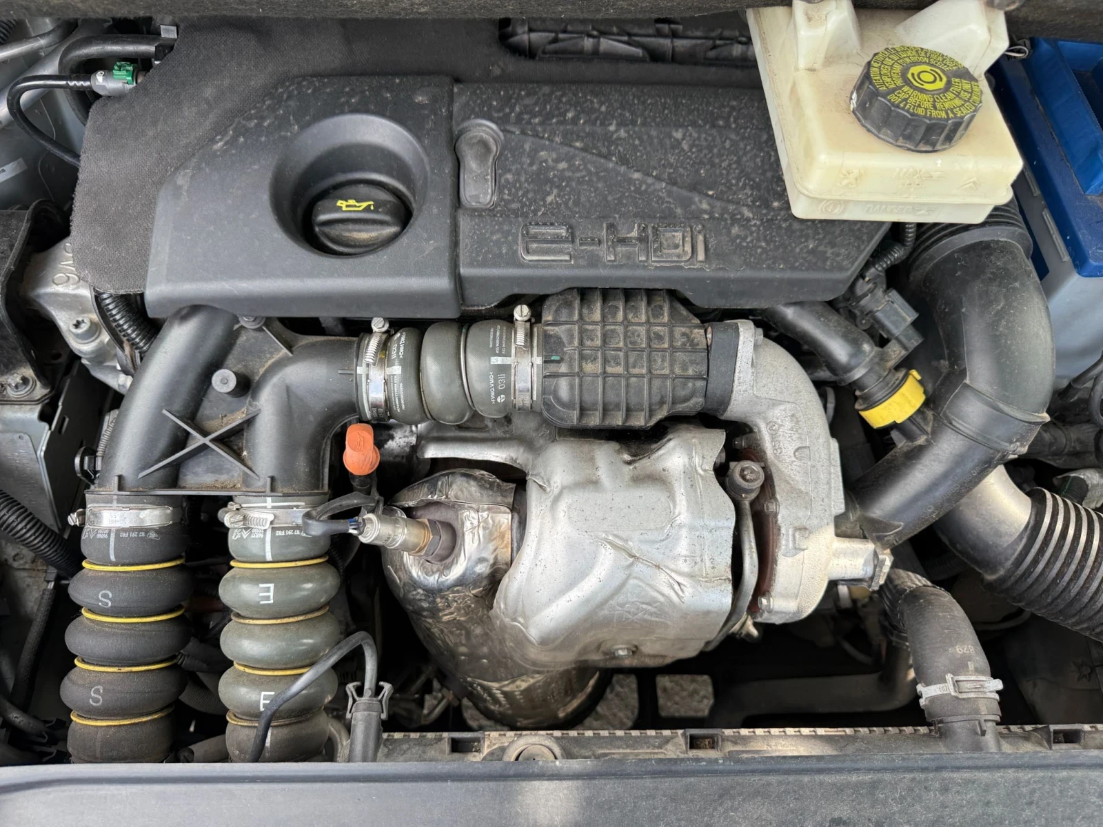 Citroen C4 Picasso 1, 600eHDI/АВТОМАТИК/EURO5B , снимка 15 - Автомобили и джипове - 54766693