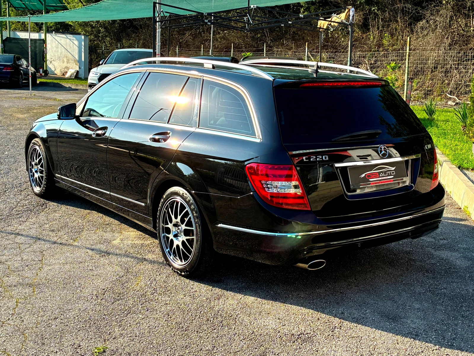 Mercedes-Benz C 220 170кс-FACE-Автомат, снимка 2 - Автомобили и джипове - 54799650