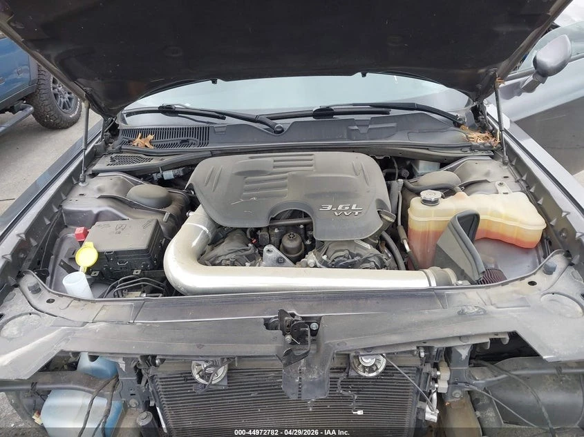 Dodge Challenger * GT* KEYLESS* Camera* ПОДГРЕВ* , снимка 13 - Автомобили и джипове - 55086302