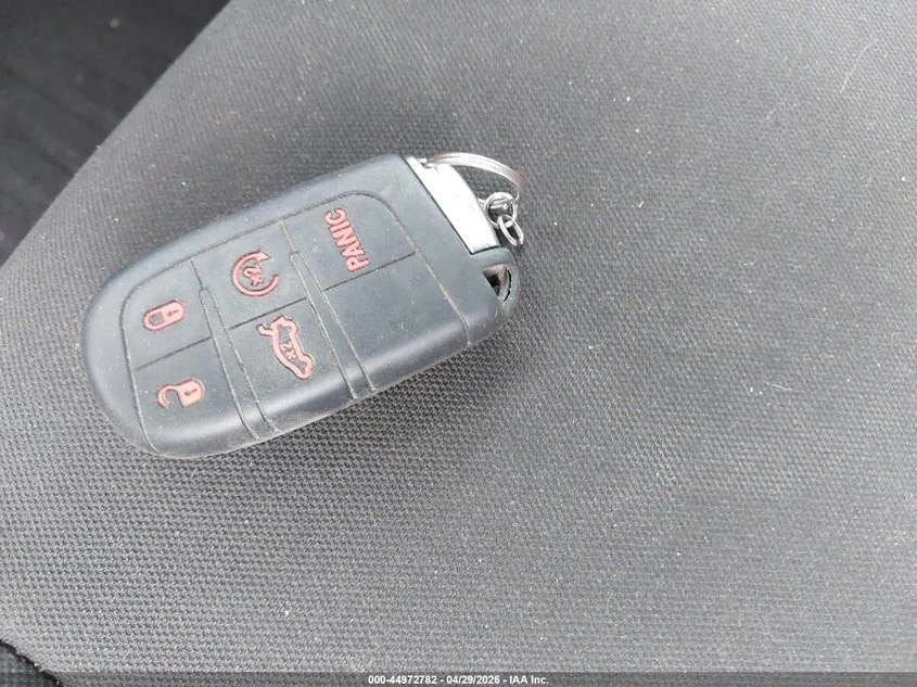 Dodge Challenger * GT* KEYLESS* Camera* ПОДГРЕВ* , снимка 14 - Автомобили и джипове - 55086302