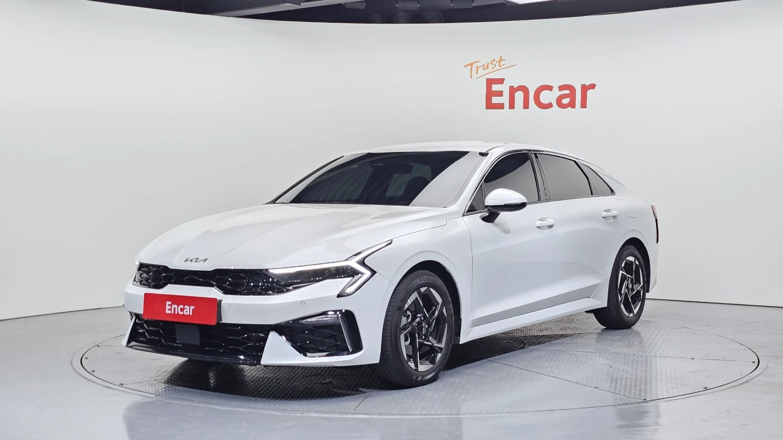 Kia K5 АВТОКРЕДИТ БЕЗ ПЪРВОНАЧАЛНА ВНОСКА