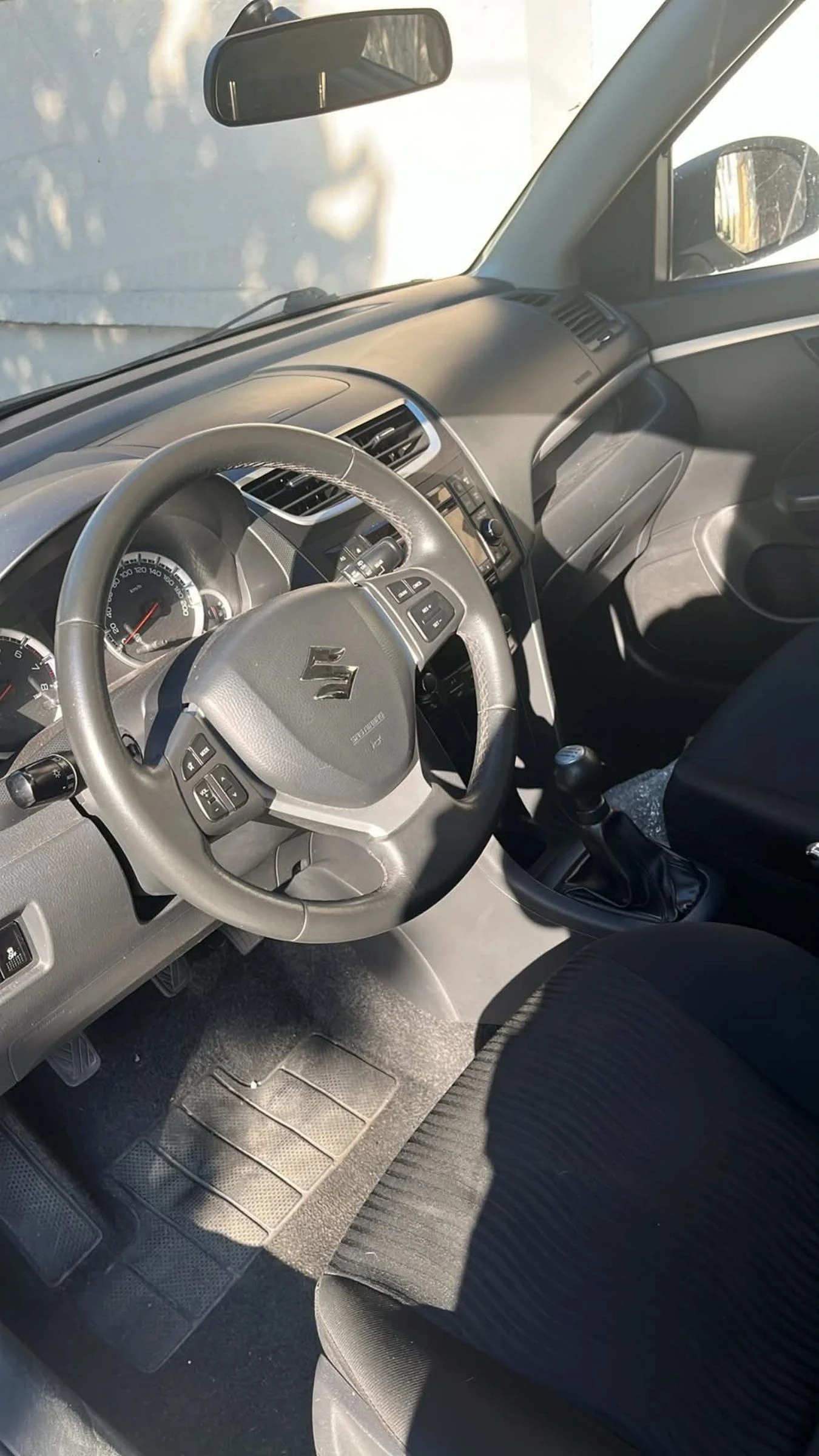 Suzuki Swift, снимка 6 - Автомобили и джипове - 55480211