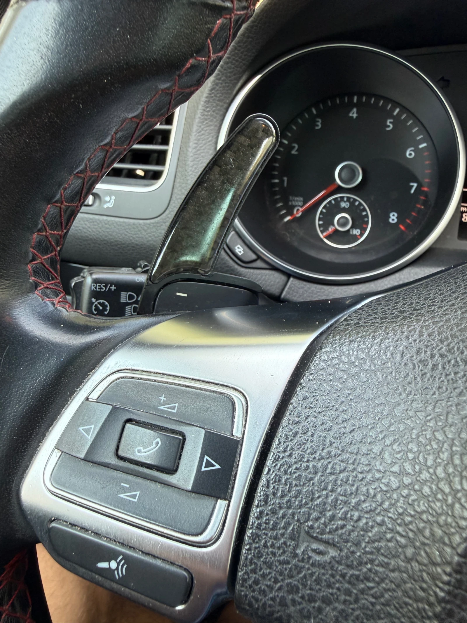 VW Golf 2.0 GTI, снимка 7 - Автомобили и джипове - 55879536