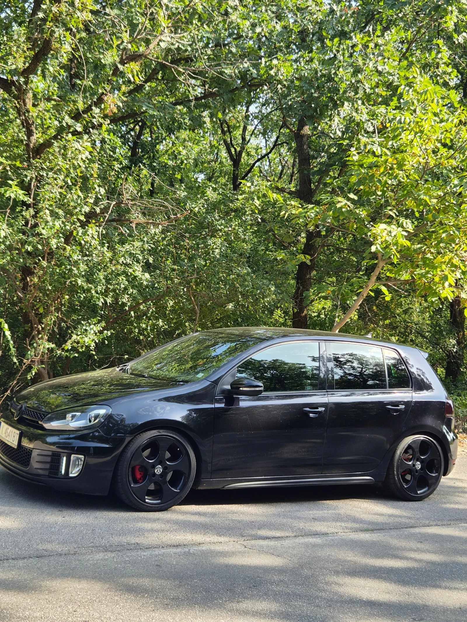 VW Golf 2.0 GTI, снимка 4 - Автомобили и джипове - 55879536
