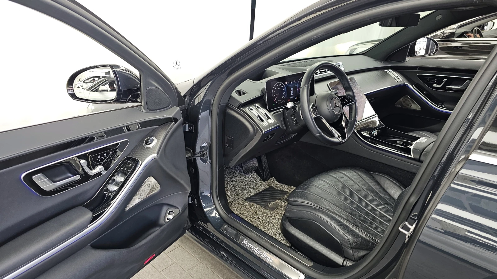 Mercedes-Benz S 350 d* SOFT CLOSE* BLIND SPOT* ЕЛ. БАГАЖНИК* КРАЙНА ЦЕ, снимка 10 - Автомобили и джипове - 55983805