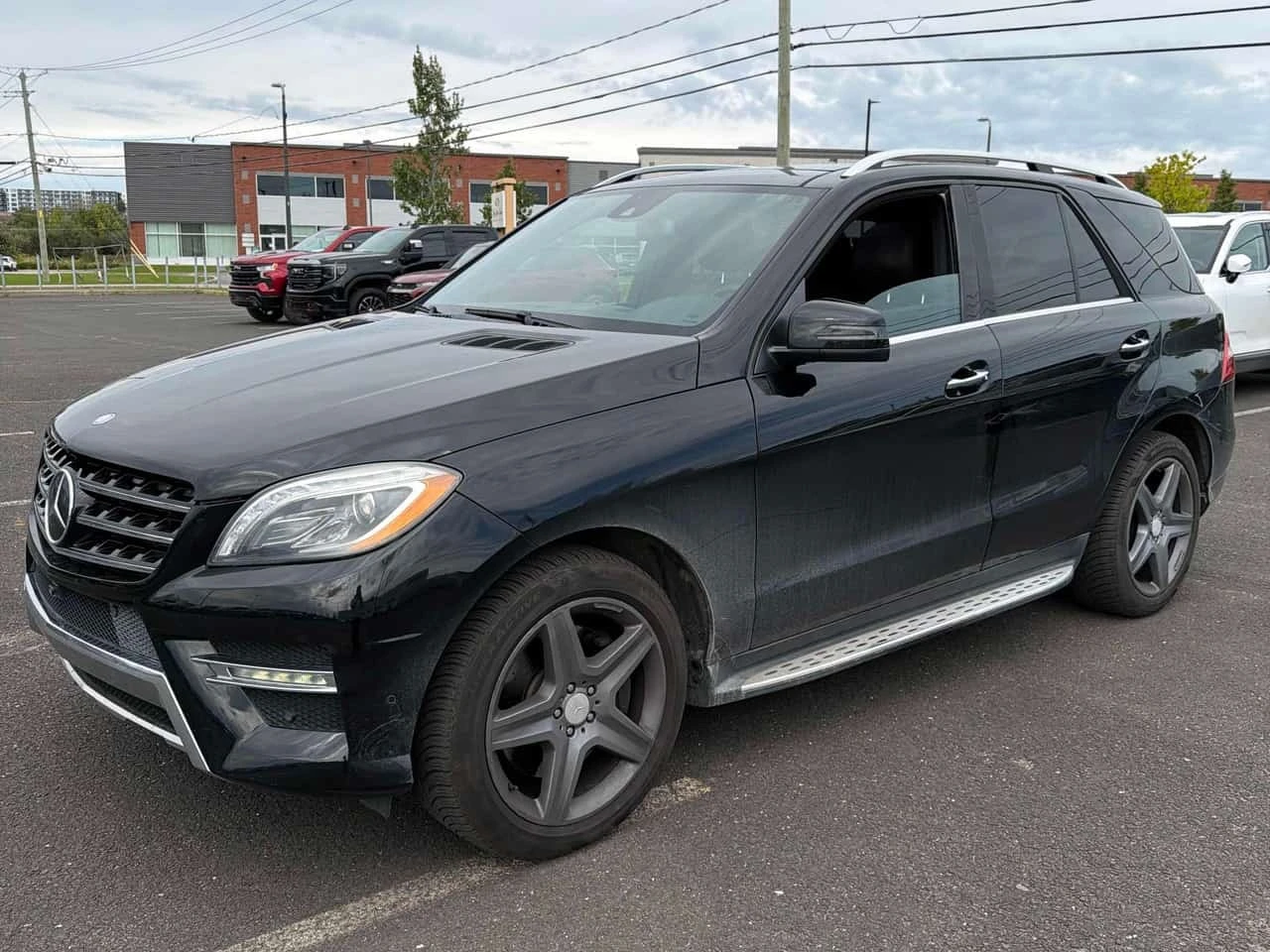 Mercedes-Benz ML 550 * CARFAX * БЕЗ ПЪРВОНАЧАЛНА ВНОСКА