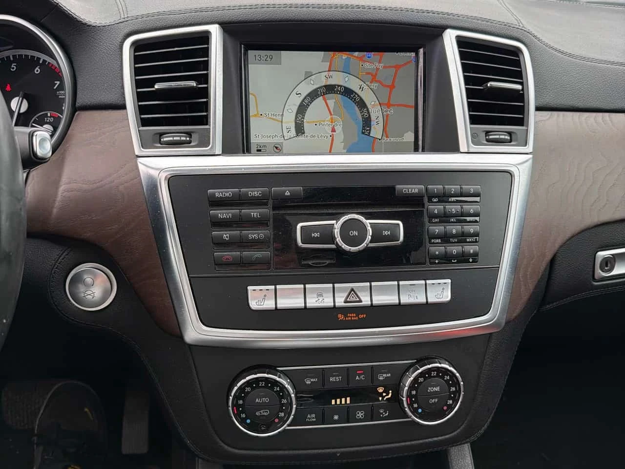Mercedes-Benz ML 550 * CARFAX * ��� ������������ ������ | Mobile.bg � ����������� 9