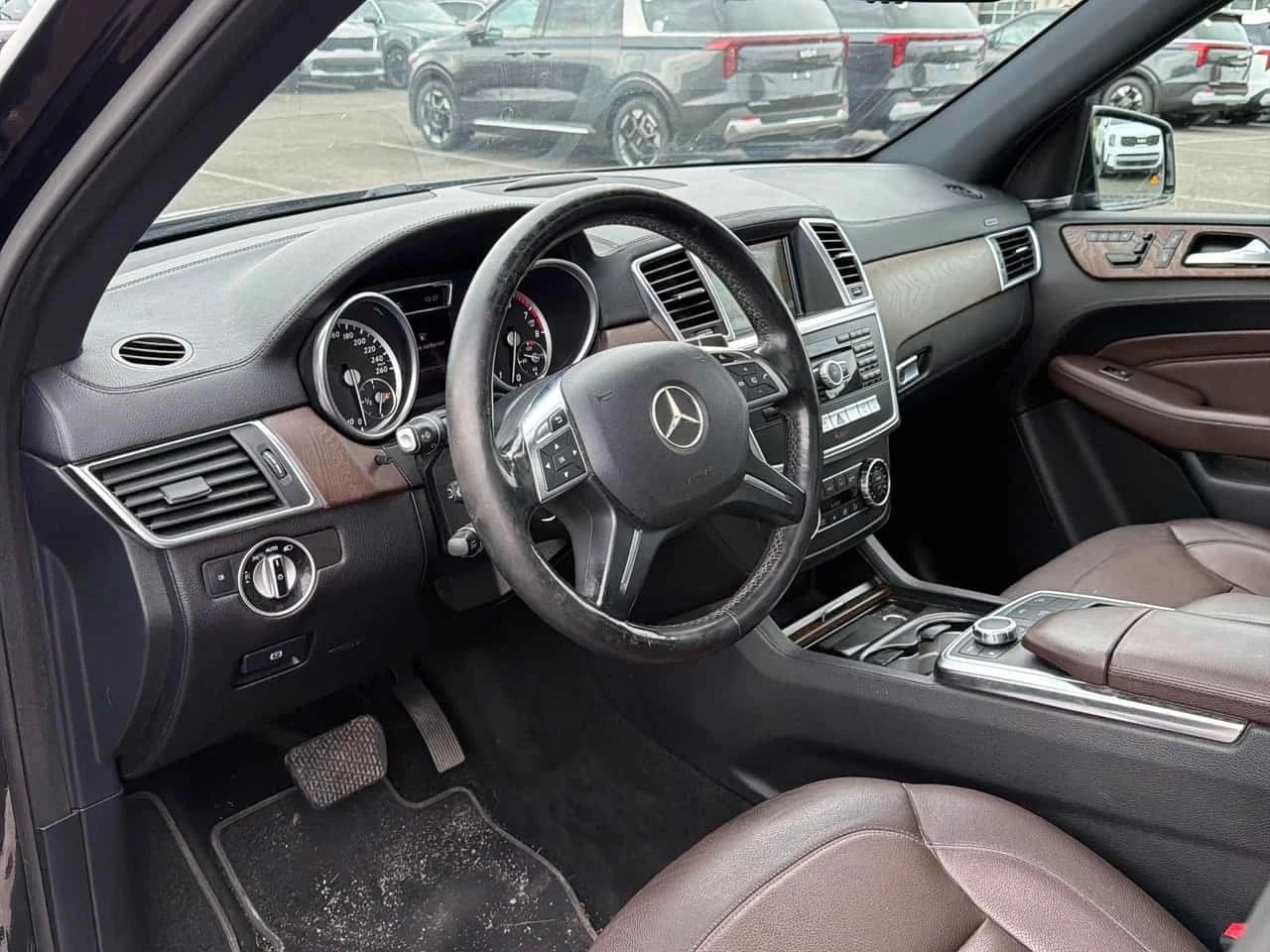 Mercedes-Benz ML 550 * CARFAX * ��� ������������ ������ | Mobile.bg � ����������� 5
