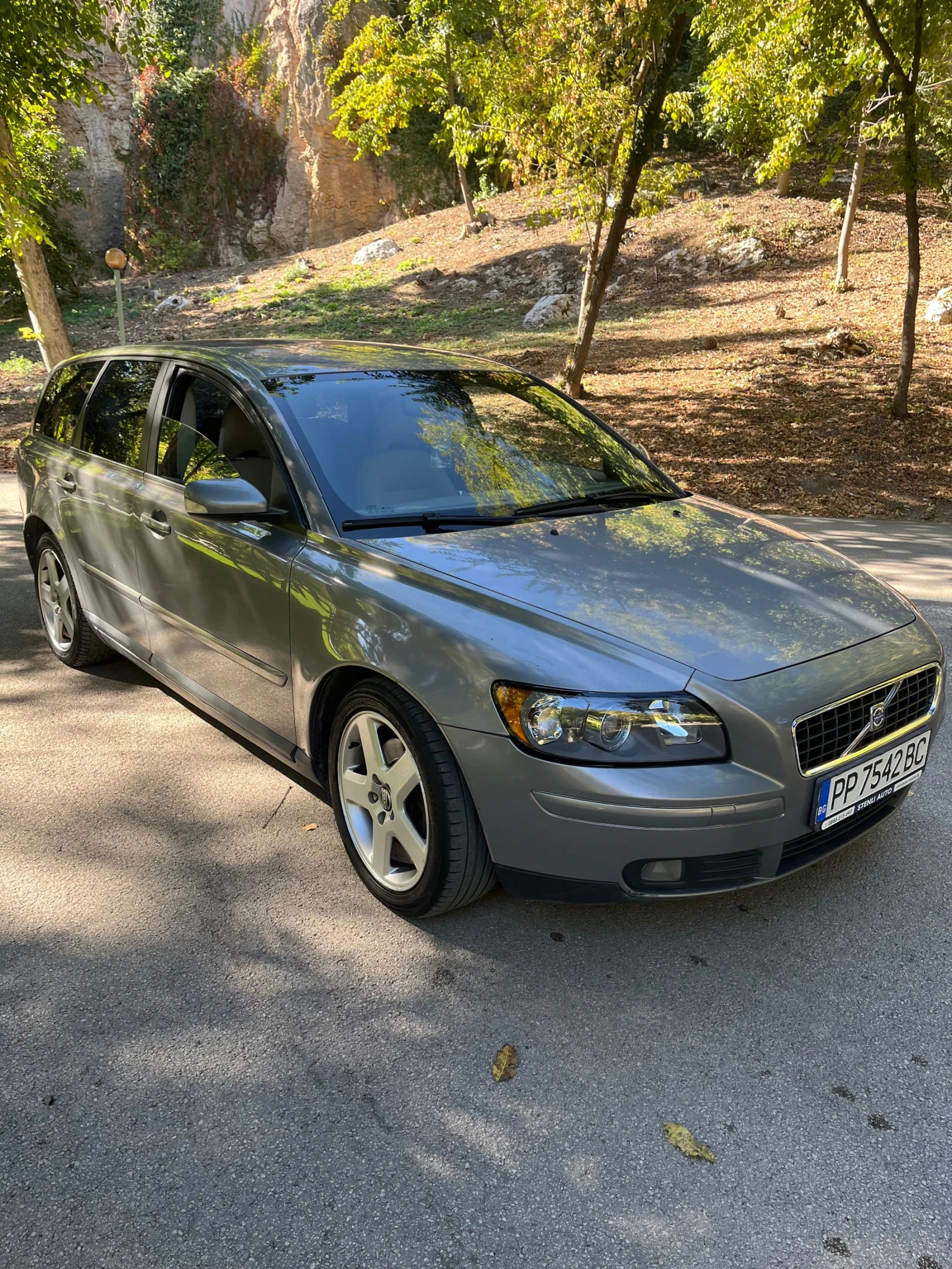 Volvo V50 2.0hdi, снимка 2 - Автомобили и джипове - 56384269