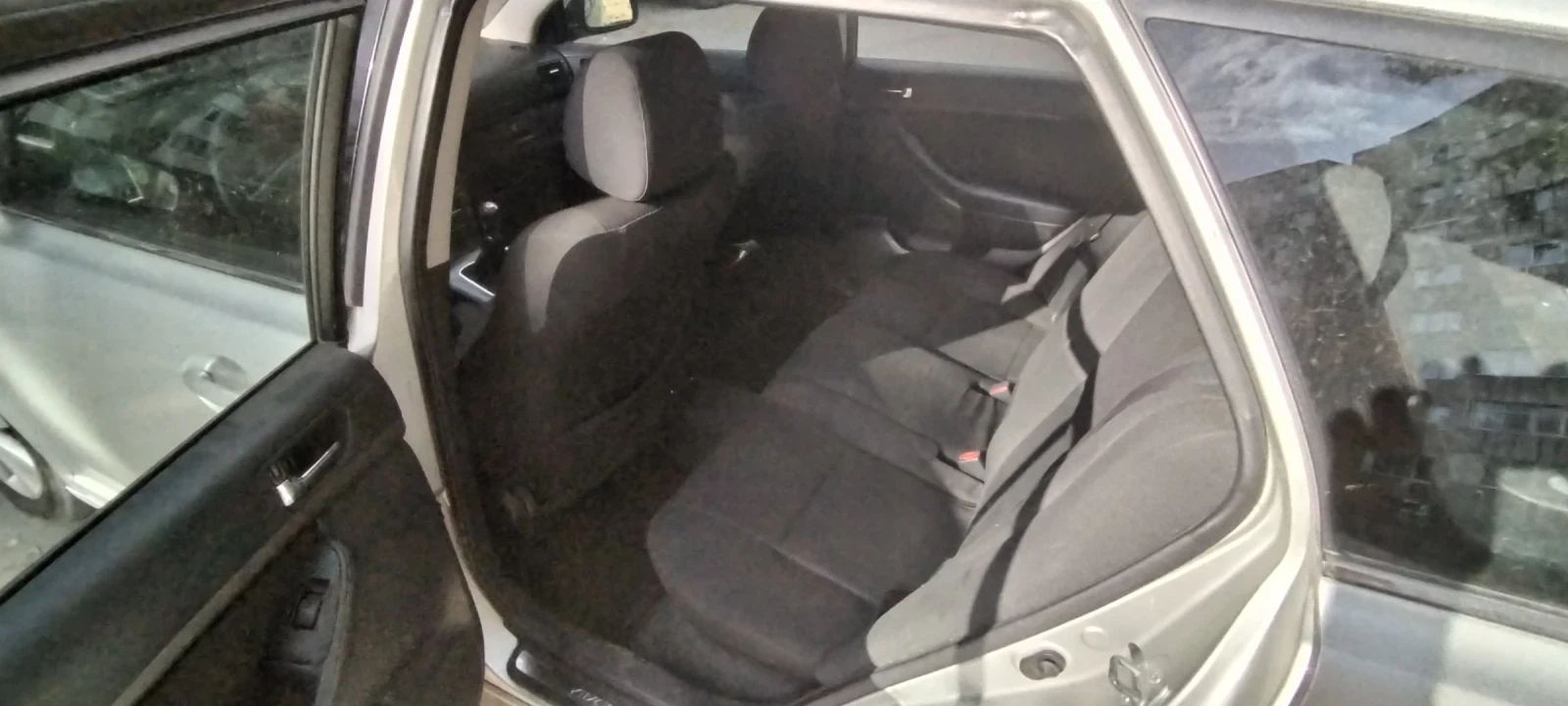 Toyota Avensis 2.0 116 �.�. ����� | Mobile.bg � ����������� 8