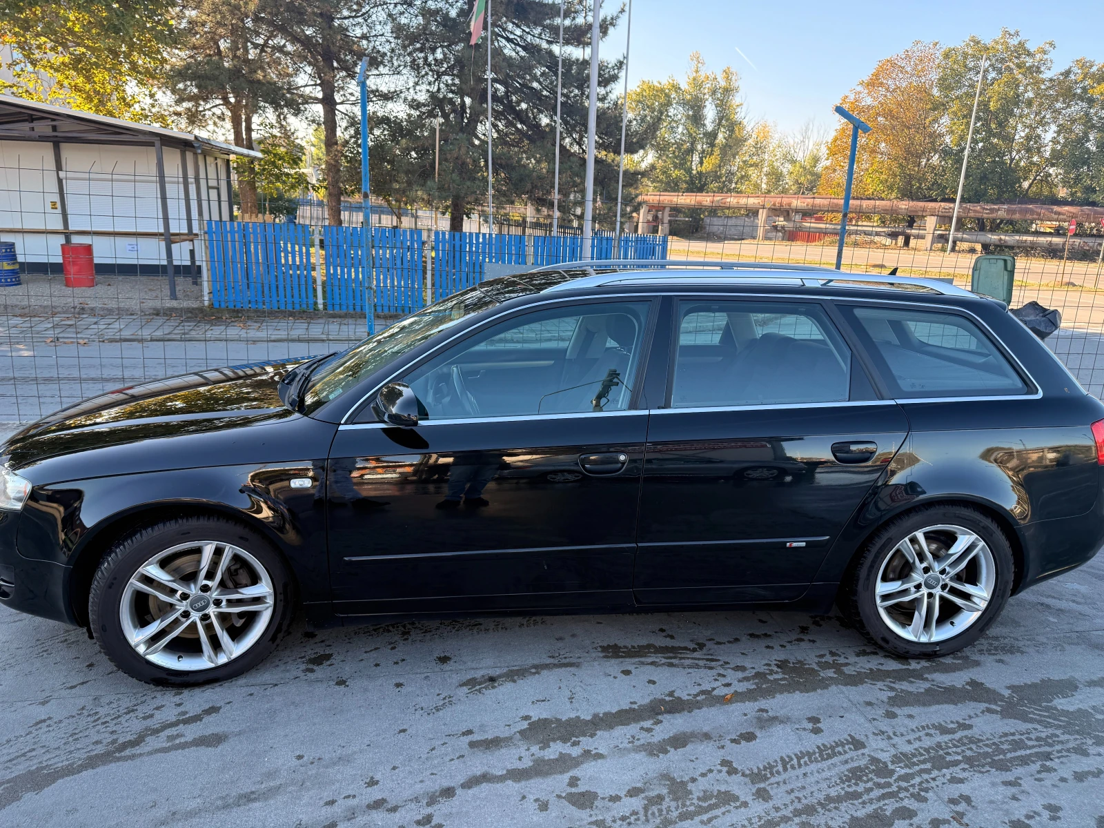 Audi A4 Avant 2.5 TDI V6, 163 к.с., снимка 3 - Автомобили и джипове - 56638369