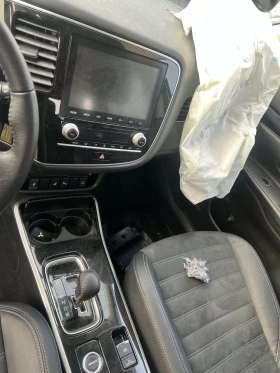 Mitsubishi Outlander 2.0i, снимка 5